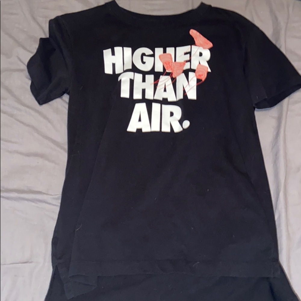 Nike Shirt only worn a couple of times